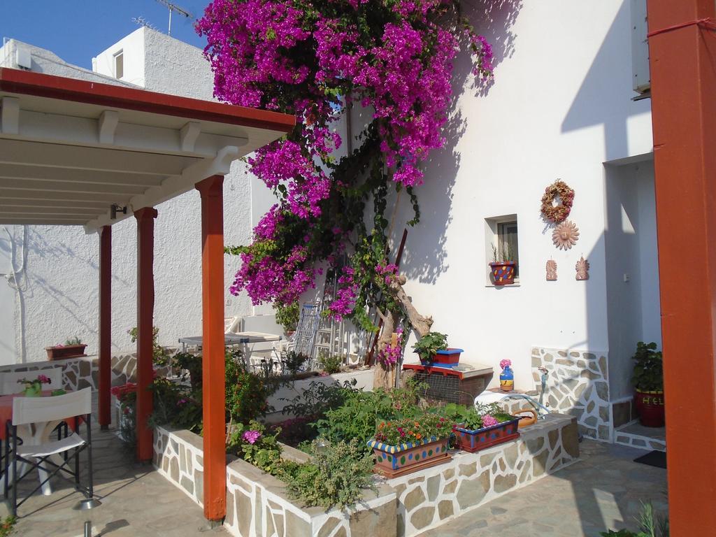 Helios Serifos Livadi  Exterior foto